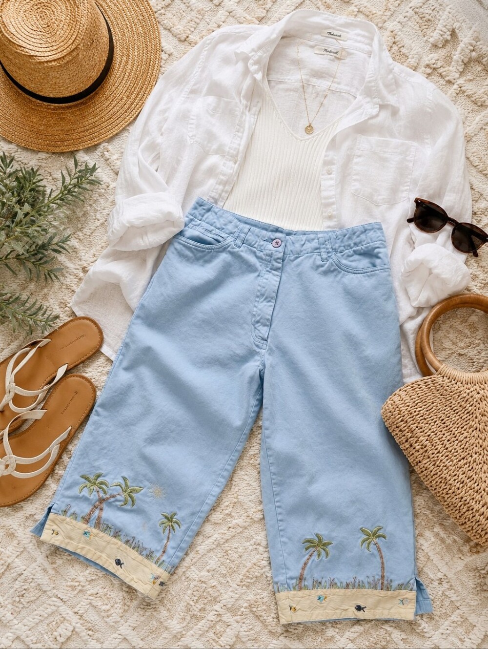 Y2K French Coast Capri Pants with Palm Tree Embroidery Resort Vibes Size 8